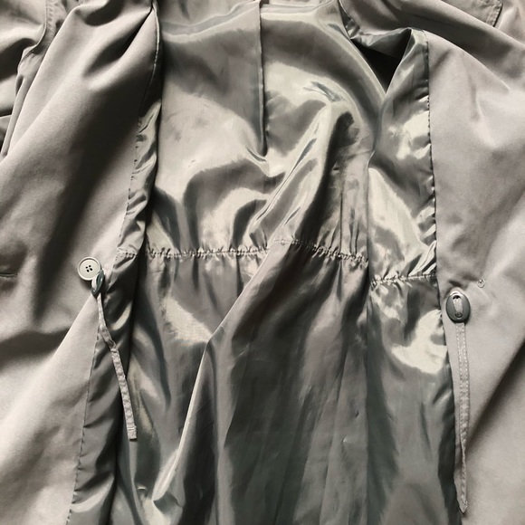 Vintage Coat - Picture 6 of 10